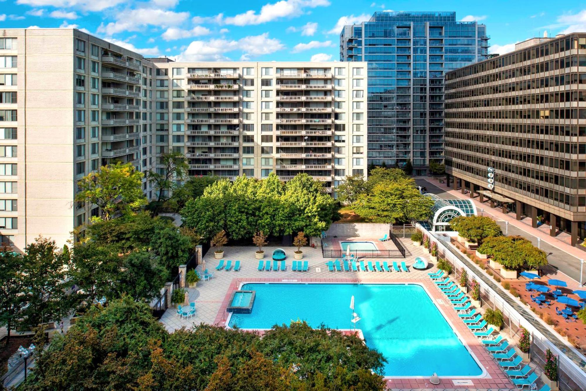 Style And Convenience Apartment At Crystal City 阿林顿 外观 照片